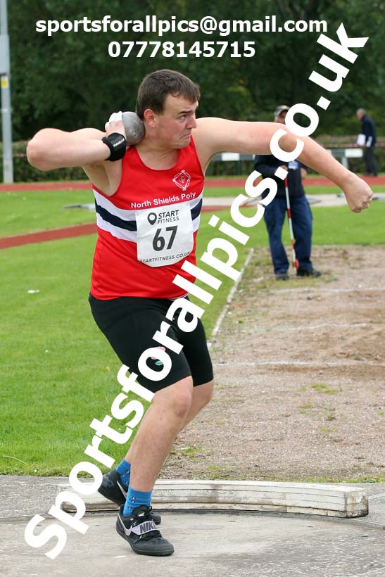 Shot putt, NECAA Open Meeting, Morpeth, Sunday, September 27th. David T. Hewitson/Sports for All Pics